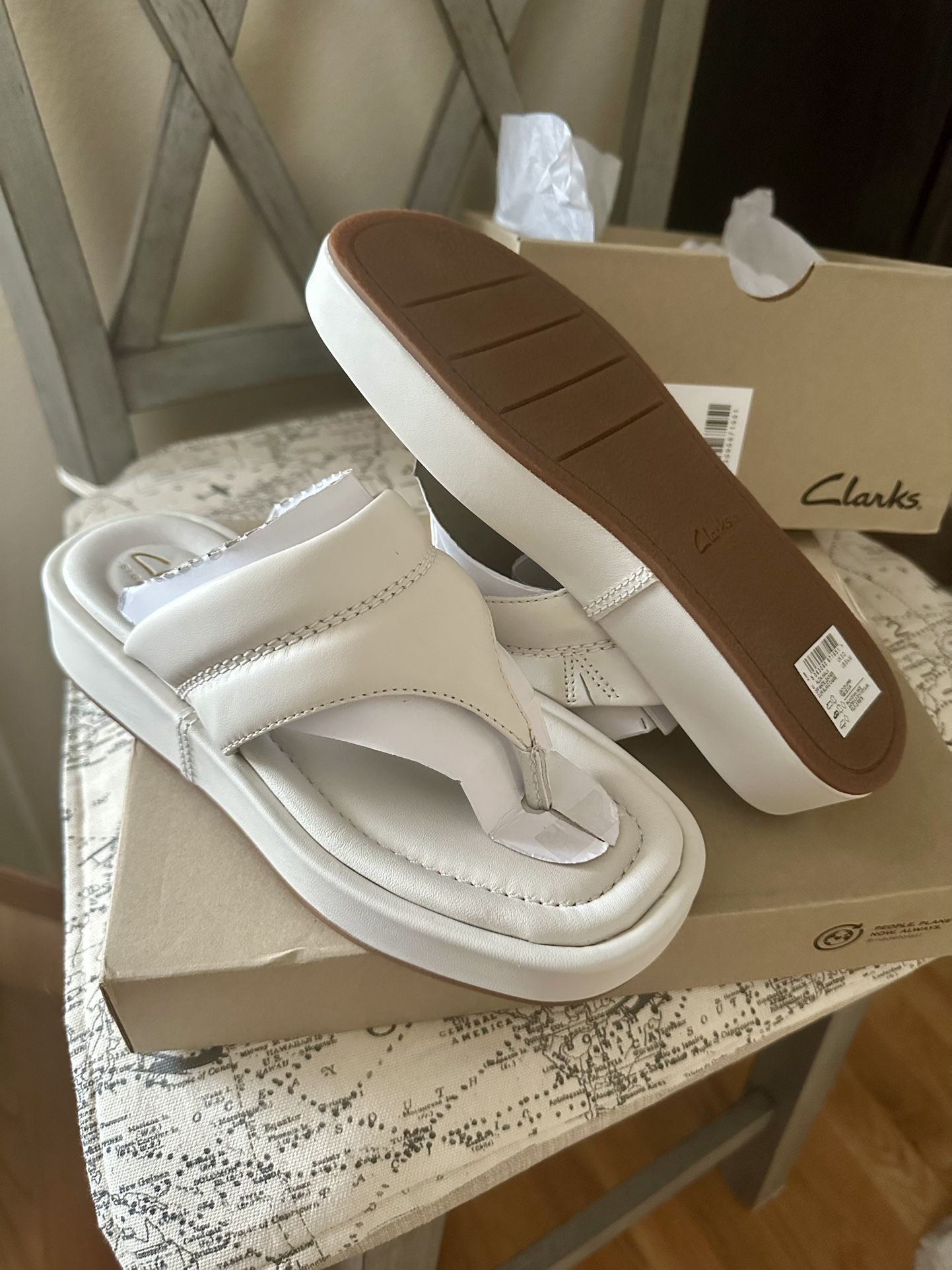 Real Leather Sandals Size 5.5 Brand New.