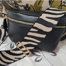 Leather Crossbody  Handbag 