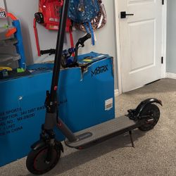 ELECTRIC SCOOTER 22mph