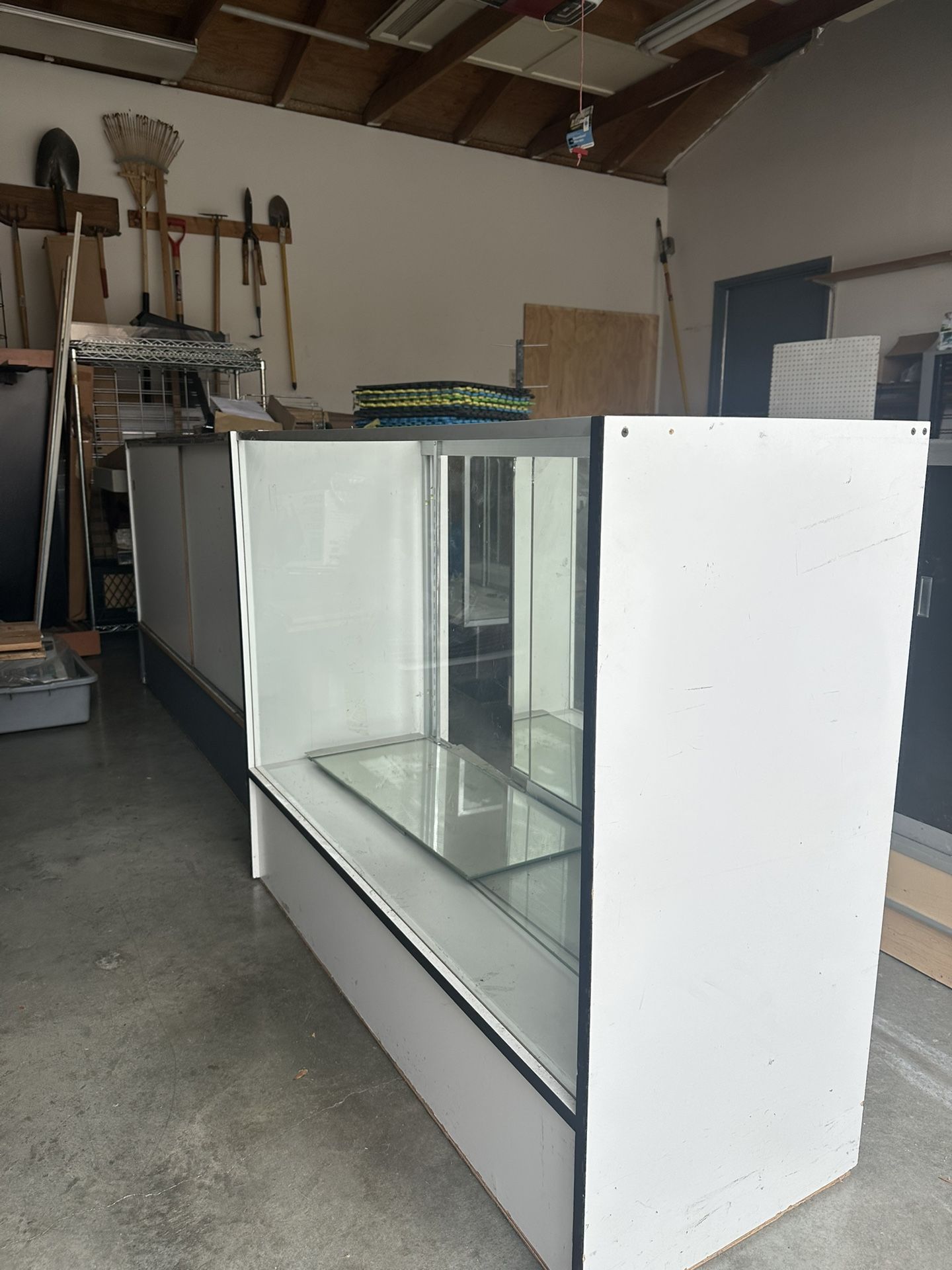 Glass Show Cases - Show Cases - Metal Shelving