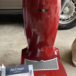 Miele Dynamic U1 “salsa” Vacuum