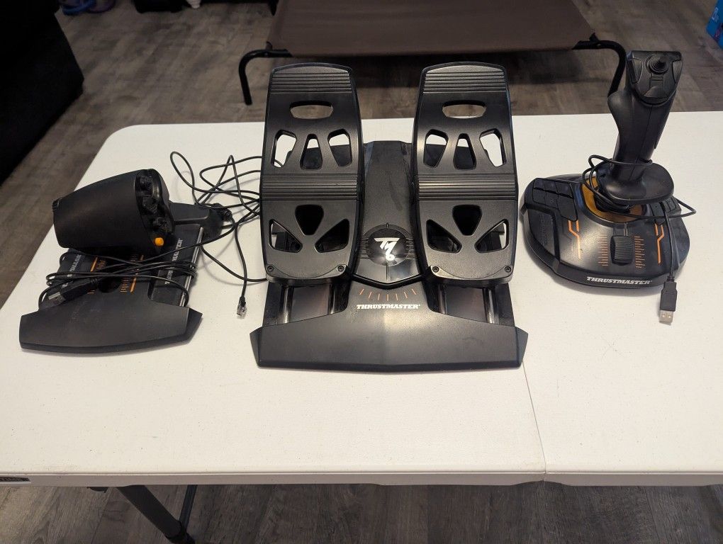 Thrustmaster Flight Pack
