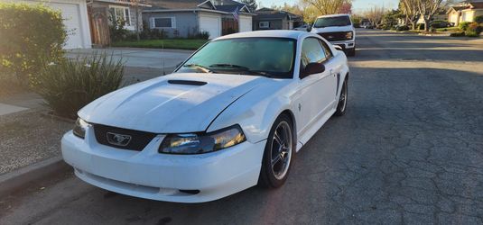 2002 Ford Mustang