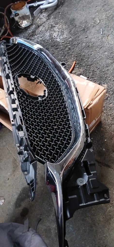 2O17 2O18 2O19 2O2O 2O21 Mazda CX-5 CX5 Front Bumper Grille Grill