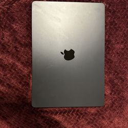 Apple MacBook Air 256 GB SSD 8GB Unified Memory