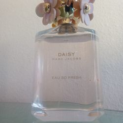 Marc Jacobs Daisy Perfume Barely Used **TESTER**