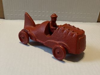 Vintage cast iron toy cars Poss.  A Hubley cast iron Red race car with driver 6”