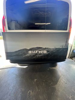 Hollywood Canvas 