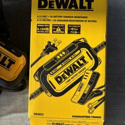 6-12 Volt 2a Battery Charger DeWalt NEW