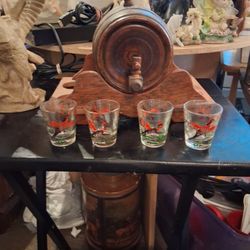 Vintage Whiskey Barrel Decanter