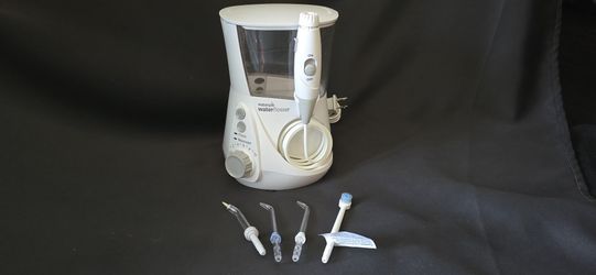 Waterpik Aquarius Professional Water Flosser (WP-660 series)
