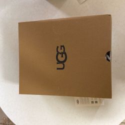 Ugg Ultra Mini Size 7 - Broke Up With My Girl
