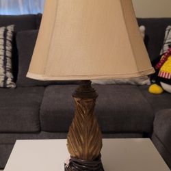 2 Nightstand Lamps