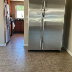 Gorgeous Monogram GE Subzero Fridge/Freezer