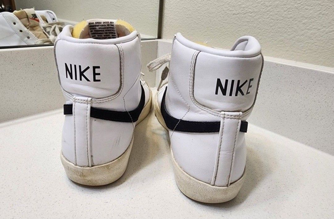 Nike Blazer 77. Used. Size US 7.5, cm 24, 5, EUR 38,5. Made in Indonesia. Please check the pictures.