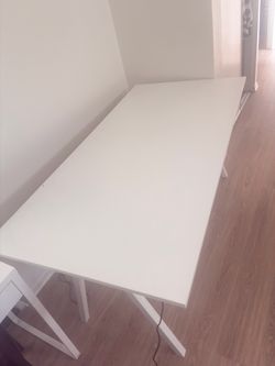 White long table