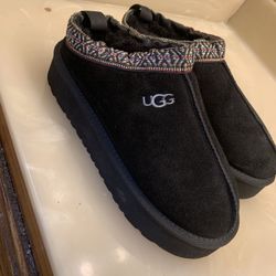 Ugg Slides