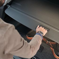 OEM Audi Q7 Cargo/Trunk Cover (2017-2023)