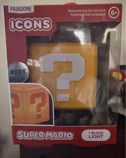 New Paladone Super Mario "?" Question Mark Block Light – Nintendo Mini Lamp