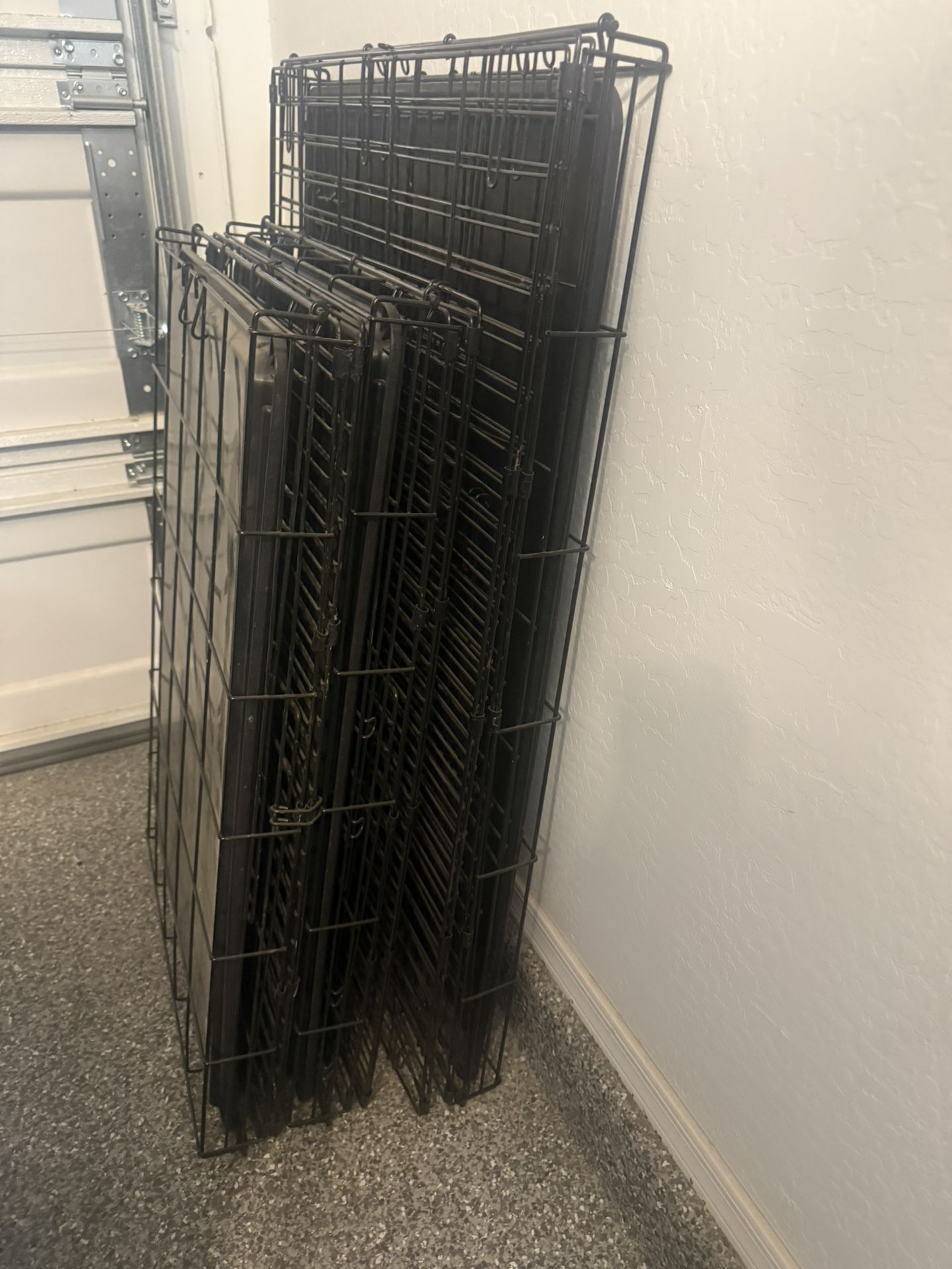 Dog Cages (collapsible) 