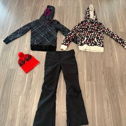 Snow Pants And Jackets Size Small 