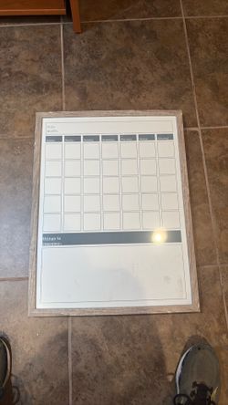 Dry erase board
