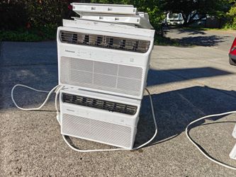 2 Hisense 8000 BTU Air conditioners