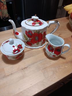 Porcelain Tea Set with Red Poppy Design