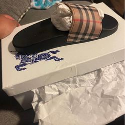 Burberry Slides