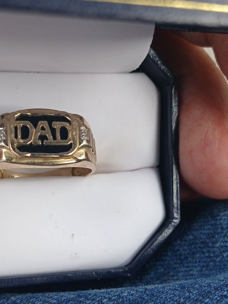 10kt Gold Diamond Mens Ring