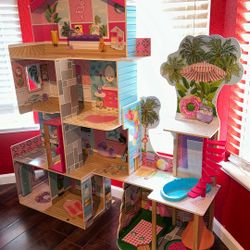 Doll House