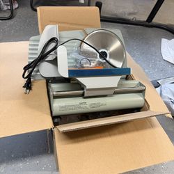 Food slicer New (Open Box) Model 048-GM-48087 120V~60Hz, KB10min 180W