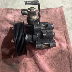 Oem 2012 4 Runner Used Power Steering Pump