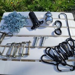 Hooks And Towing Things