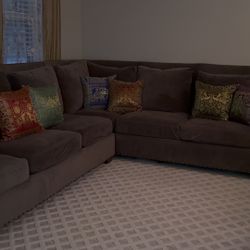 ROOM TO GO SUPER AMAZING COUCH . Corner Chair: 39" x 39"" x 35" H. The dimensions of the left-arm facing chair are 33.5" x 33.5" x 35" H. The seat wid