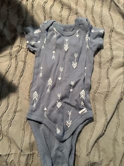 0/3 months shirt