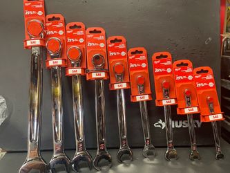 MILWAUKEE COMBINATION WRENCHES 1”,  7/8”,   13/16”,   3/4”,  11/16”,  9/16”,  1/2”,  3/8”,  5/16”, new.