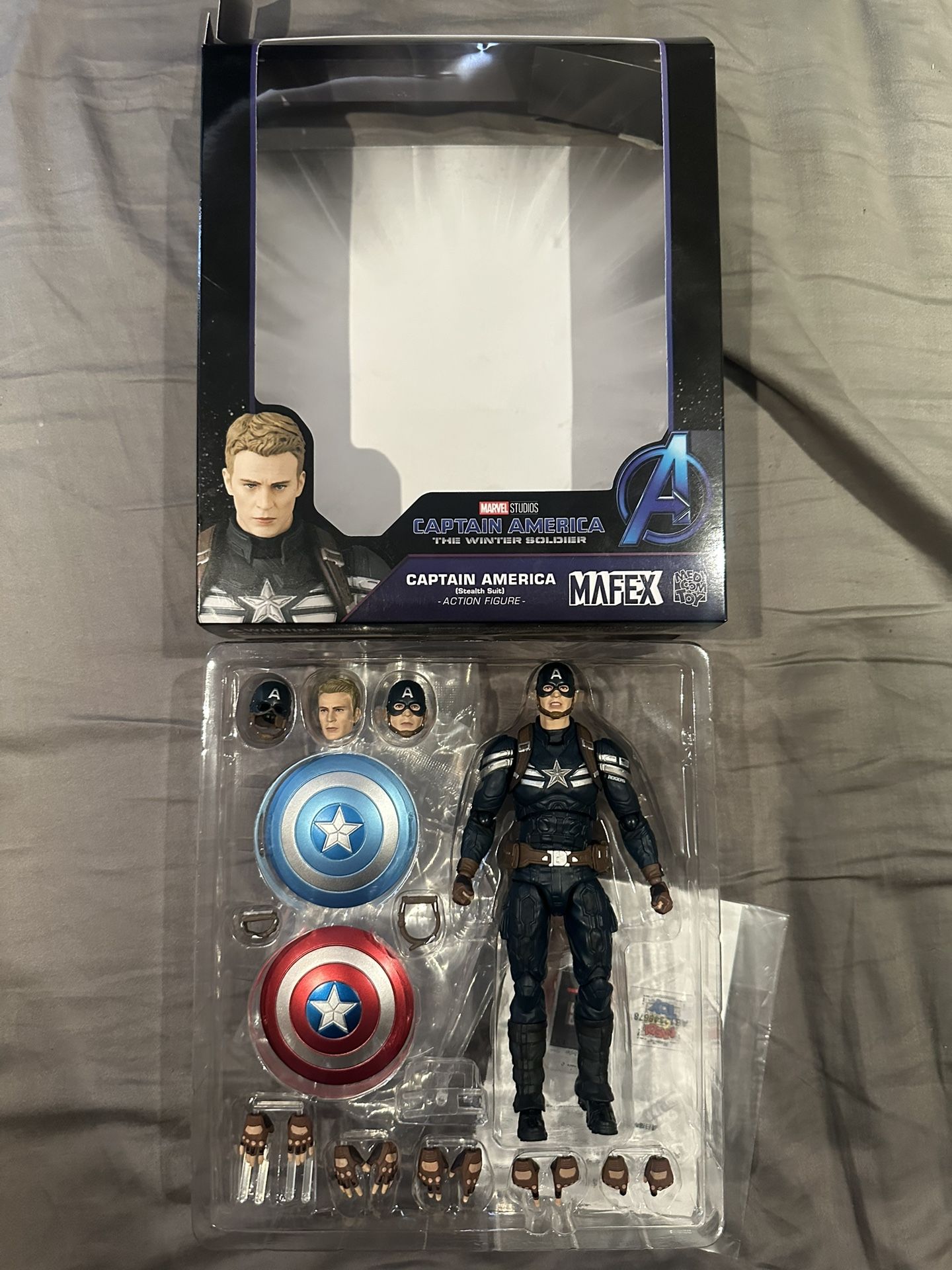 Mafex Stealth Suit Captain America