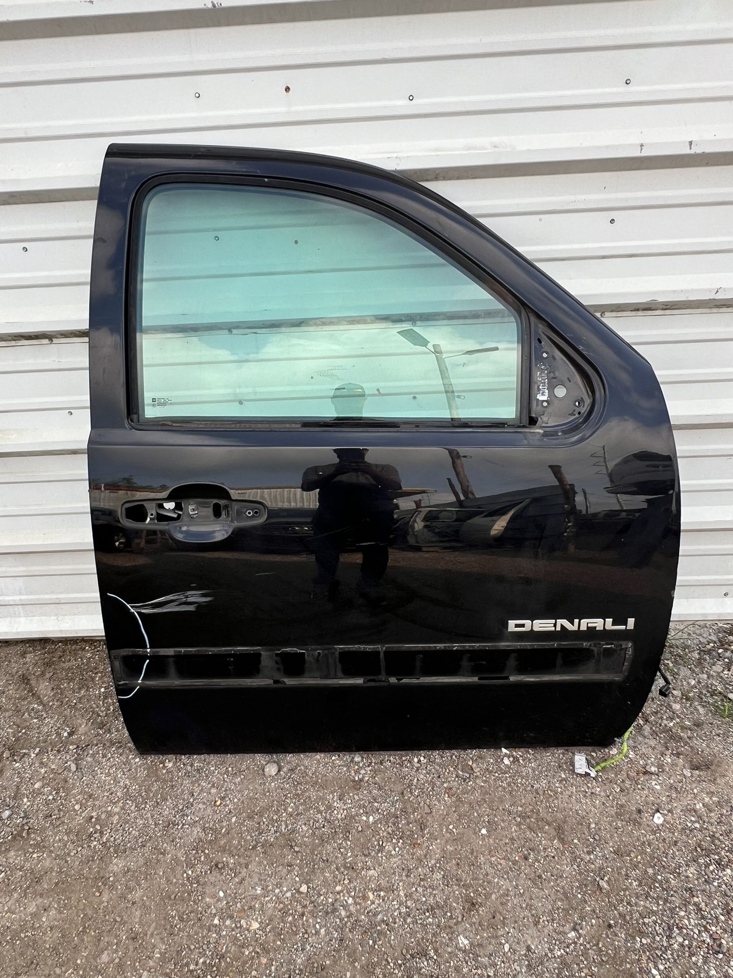 2007-2014 Chevy/GMC Passenger Front Door 