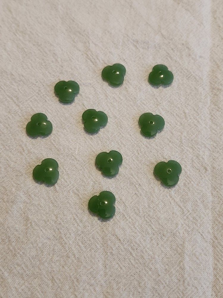 10 (ten) Antique Vintage Chinese Hand-carved Jadeite Imperial Jade Statue / Pendants /Charms. Type A. Perfect Condition! Measures approximately .25
