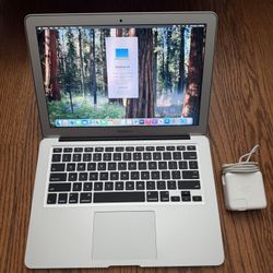MacBook Air 13” 2017/8GB RAM/128GB SSD/Fully Functional/Excellent Battery/Latest MacOS Sequoia 15.5/Apple charger 