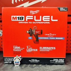 Milwaukee M18 FUEL ONE-KEY 18V Lithium-Ion Brushless Cordless 1 in. Impact Wrench with Friction Ring (Tool-Only)