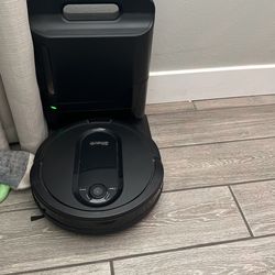 Shark Robot Vacuum