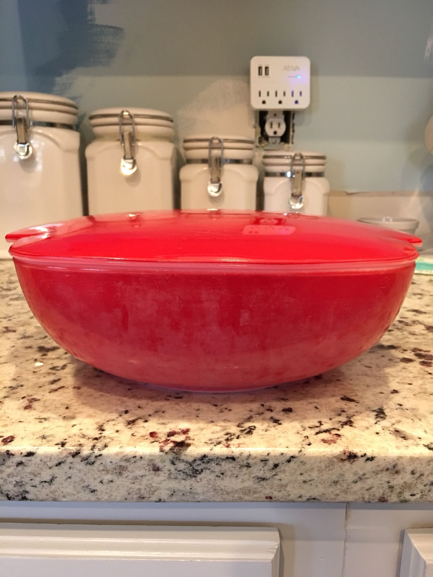 Red Pyrex casserole dish