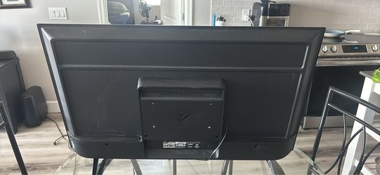 43 inch Vizio TV