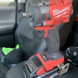 Milwaukee M18 Fuel 3/8” Impact Wrench Almost New With Xc. 6.0 Battery 