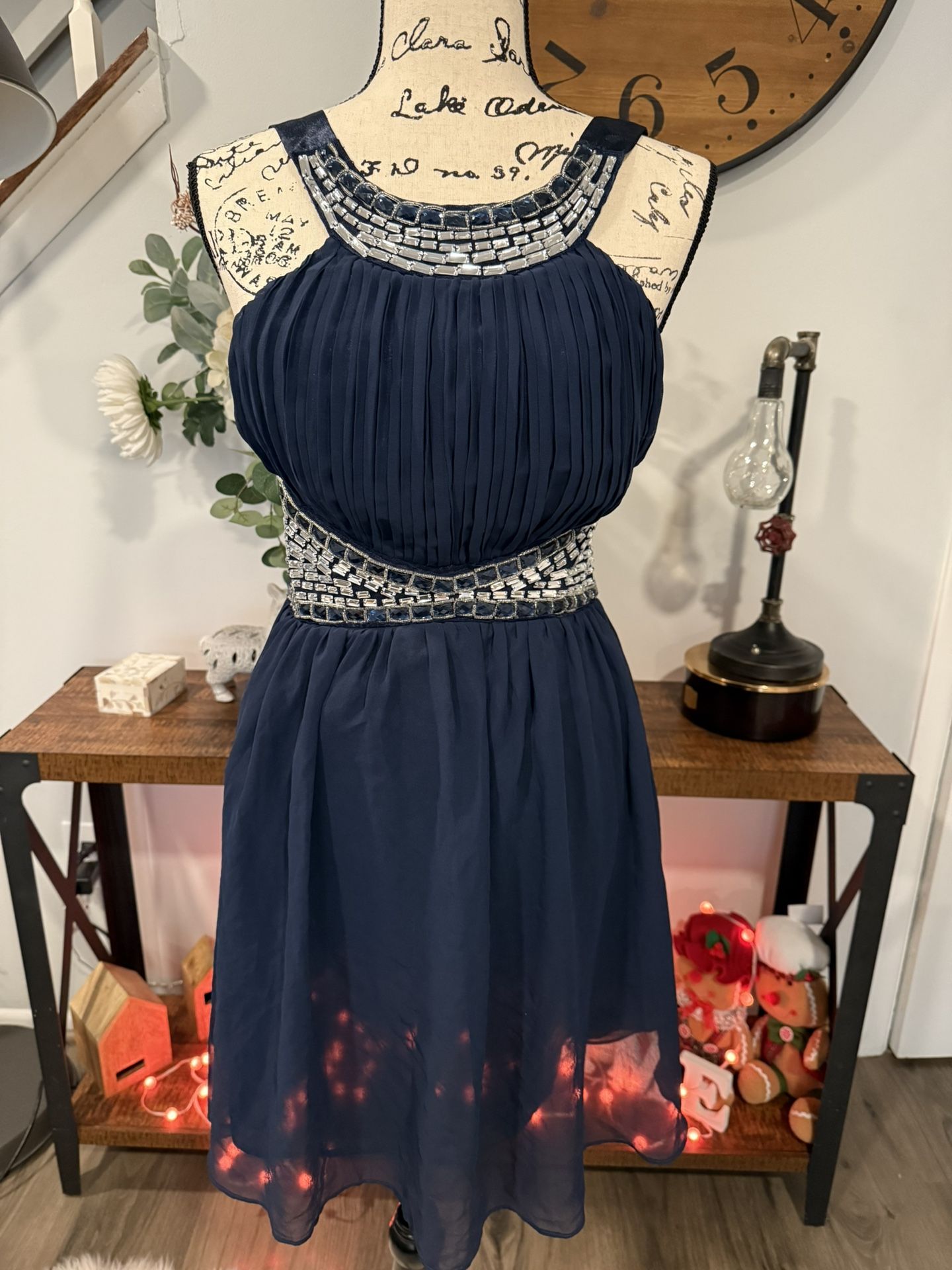 Suzy Shier Elegant Navy Blue Sleeveless Dress Size S