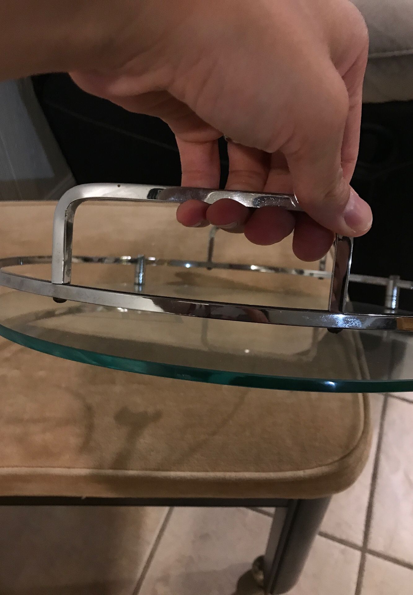 Glass tray
