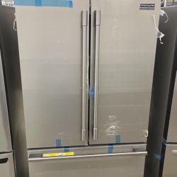 Frigidaire Professional French Door Refrigerator 