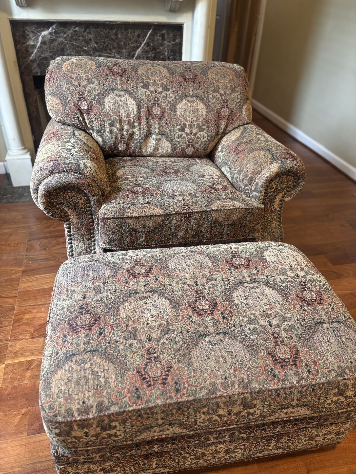 Flexsteel Oversize Chair $500